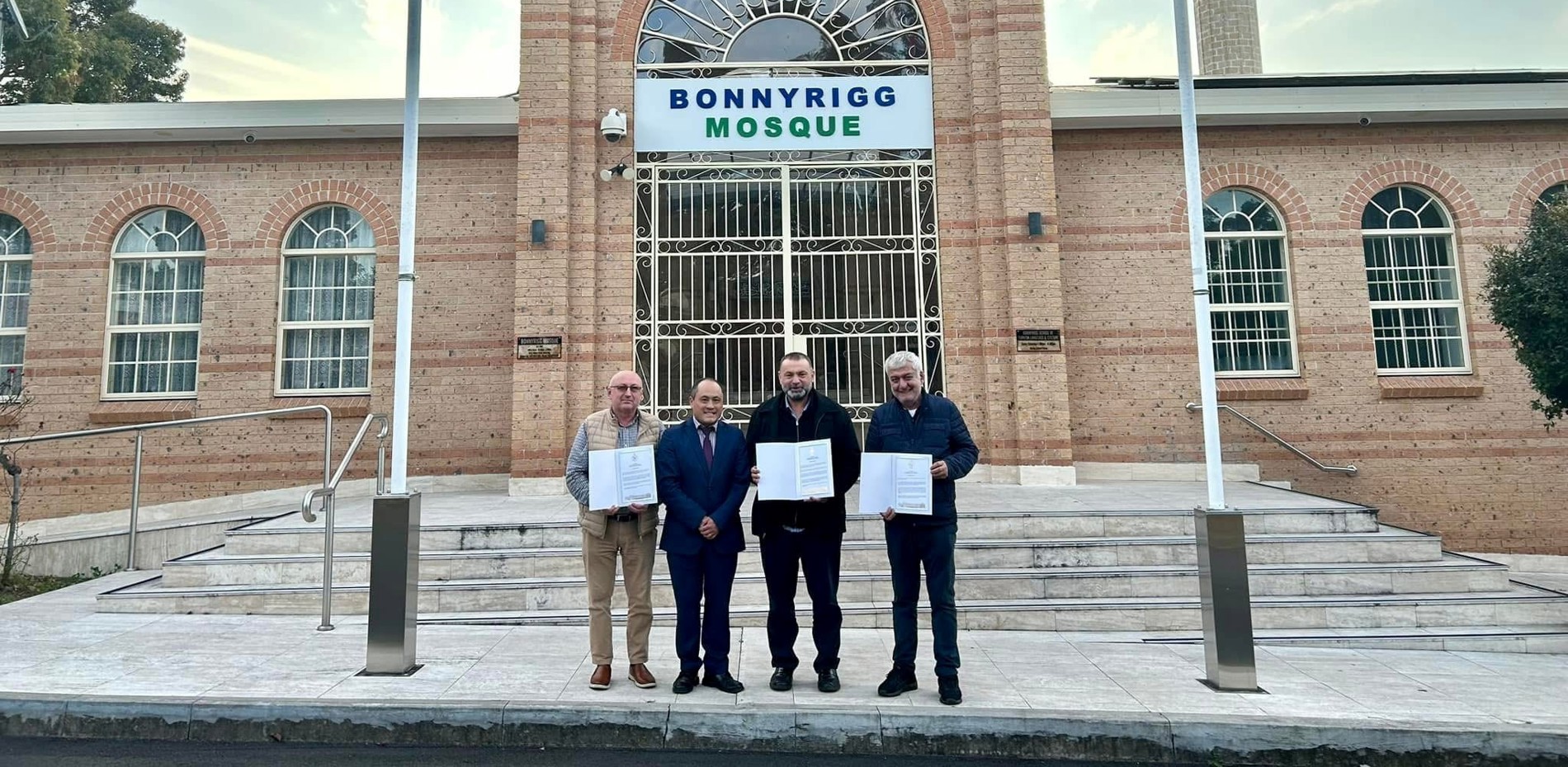 Visit at Bonnyrigg Mosque Main Image